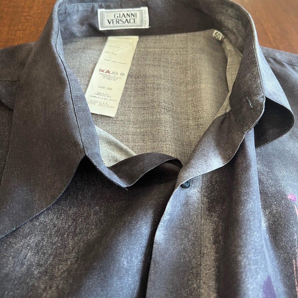 Gianni Versaci shirt in excellent condition. - Picture 2 of 4